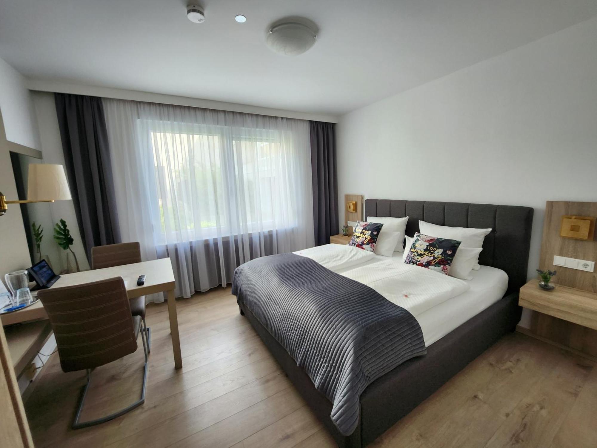 Stadthotel Geis Bad Neustadt an der Saale Zewnętrze zdjęcie