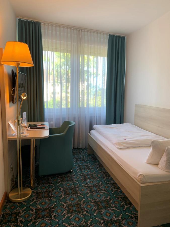 Stadthotel Geis Bad Neustadt an der Saale Zewnętrze zdjęcie